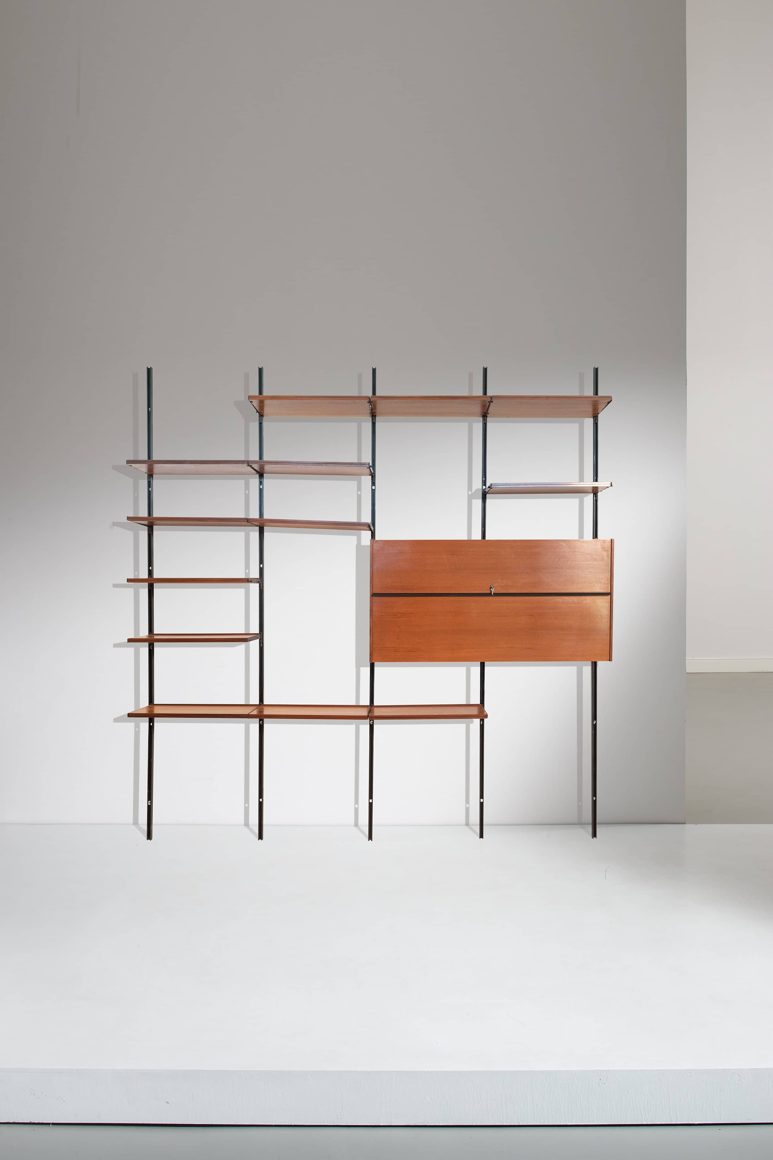 Model E22 bookcase