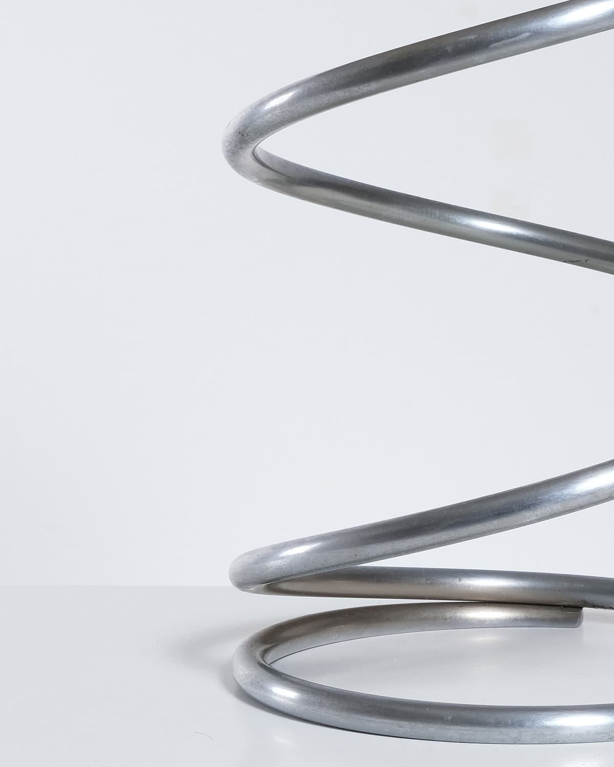 Coil Desk Lamp