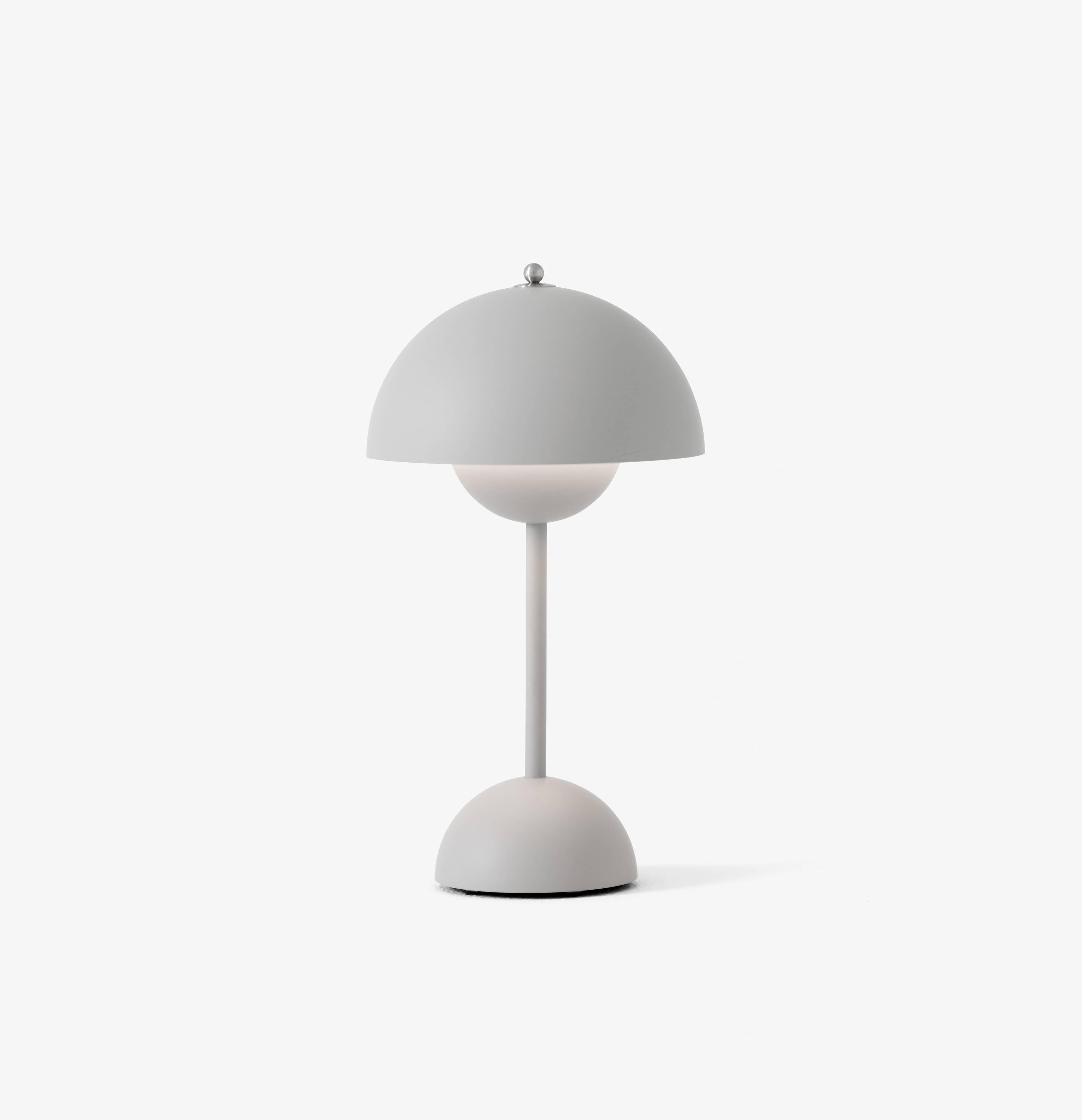 Verner Panton, Flowerpot Portable Lamp VP9 in Matte Light Grey