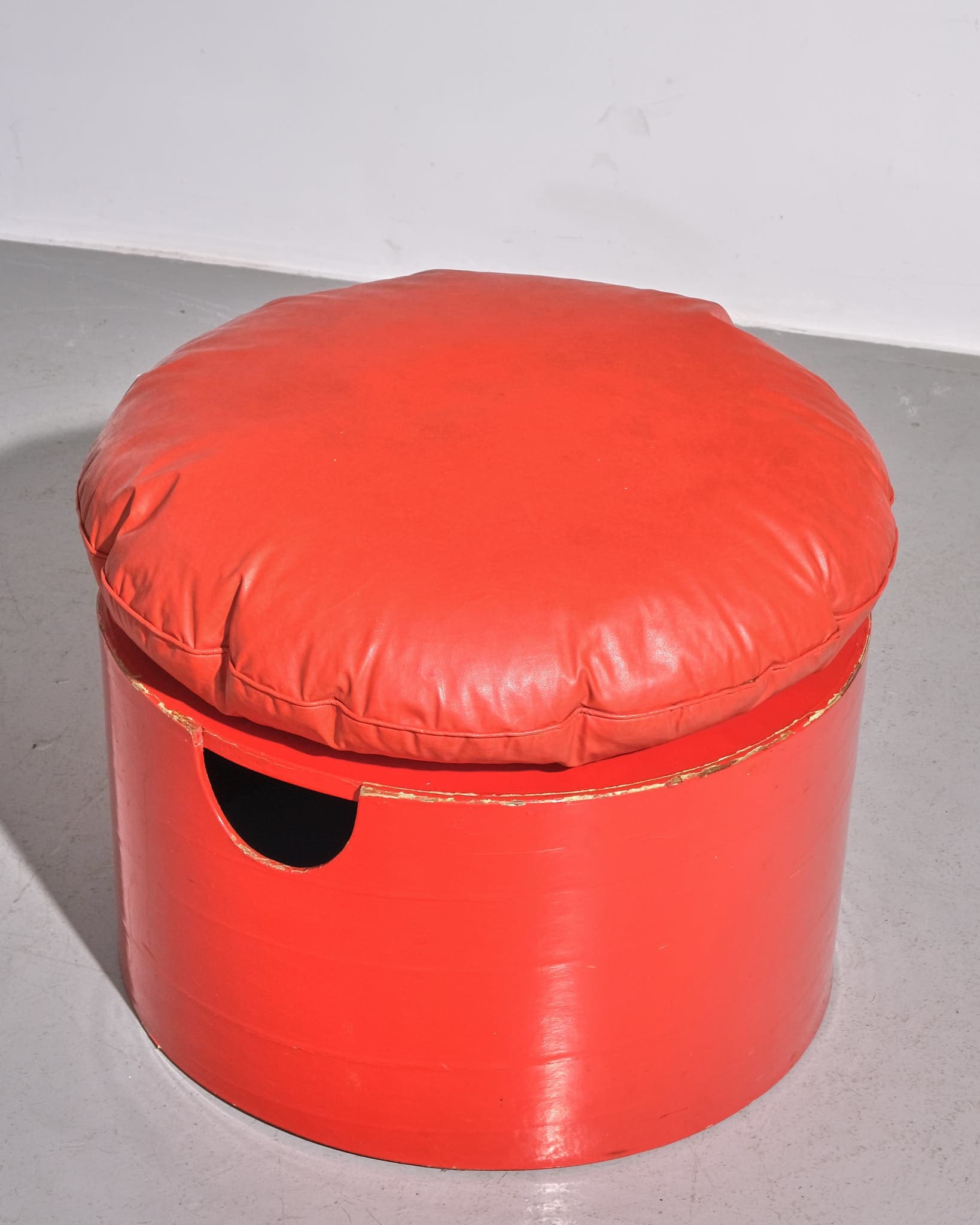 Tomotom Foot Stool in Red with Original Cushion