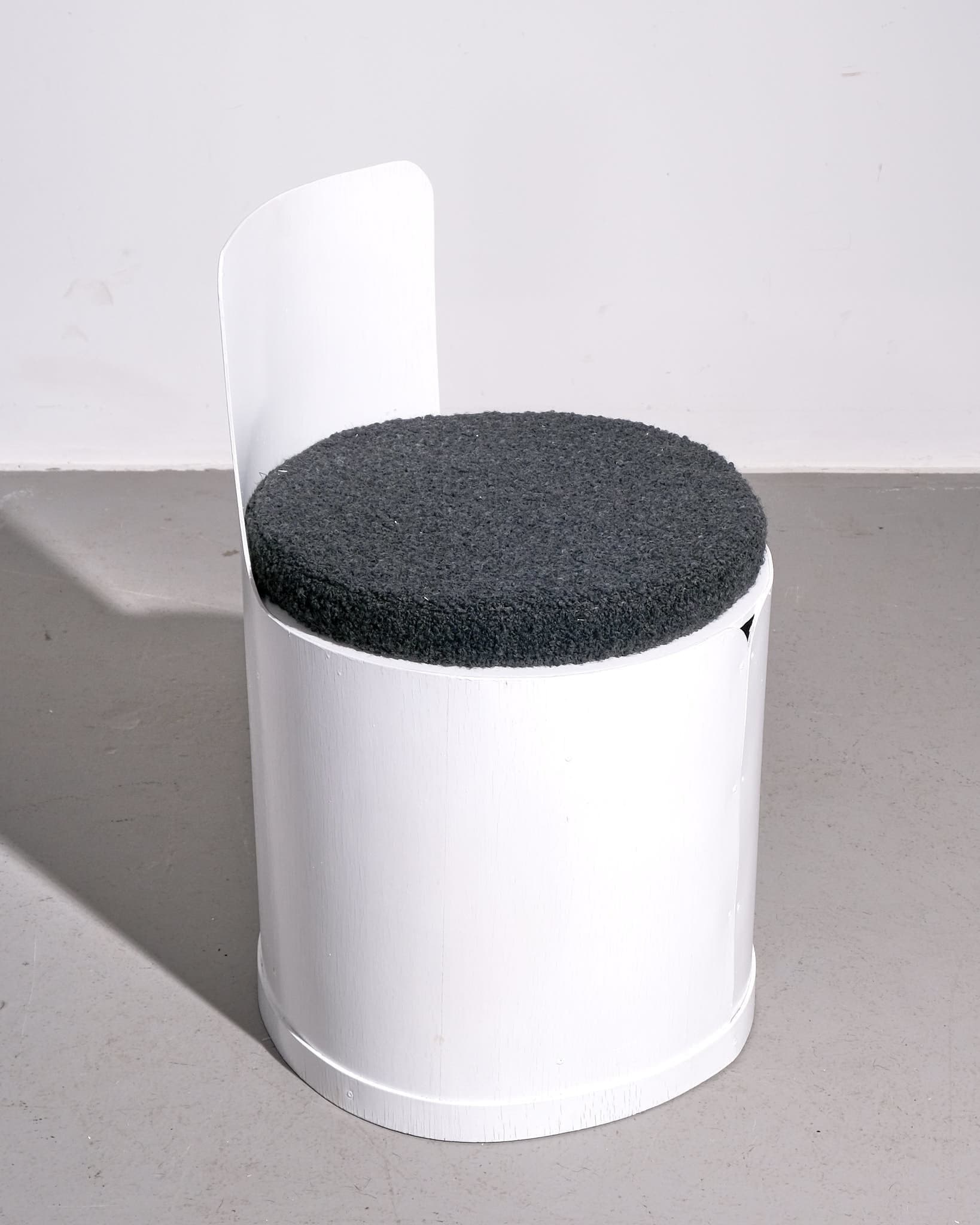 Six Tomotom Chairs in White