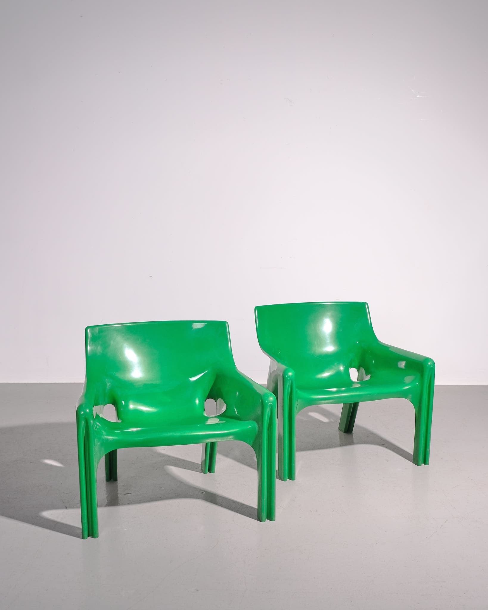 Green Vicario Lounge Chair