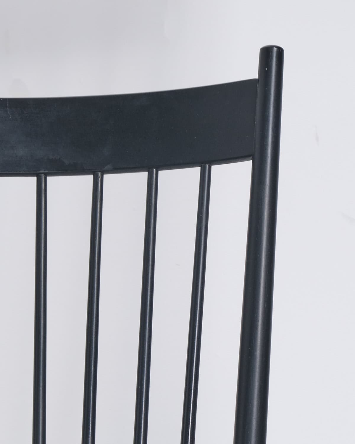 J16 Rocking Chair