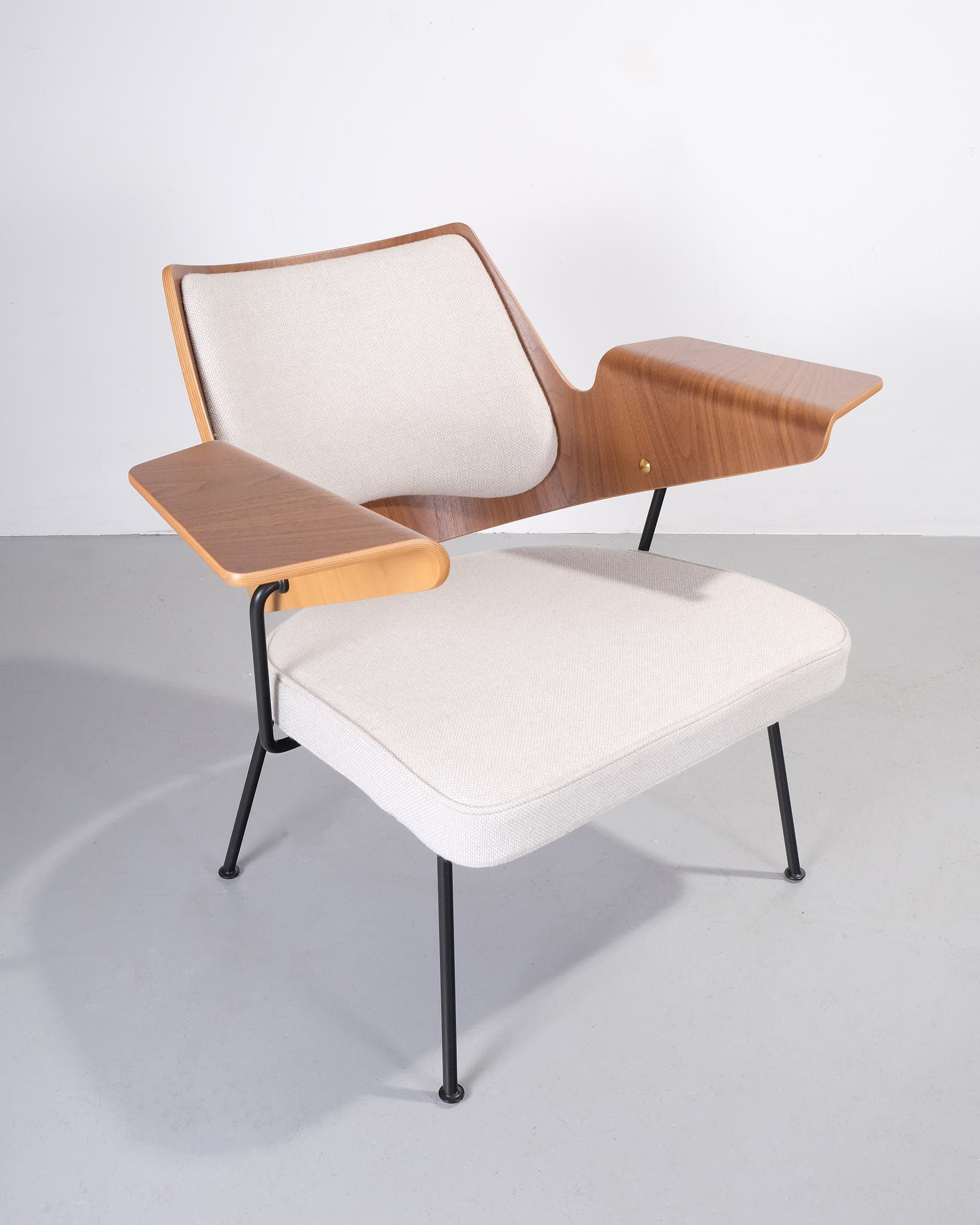 Robin Day, RFH Lounge Chair RD8
