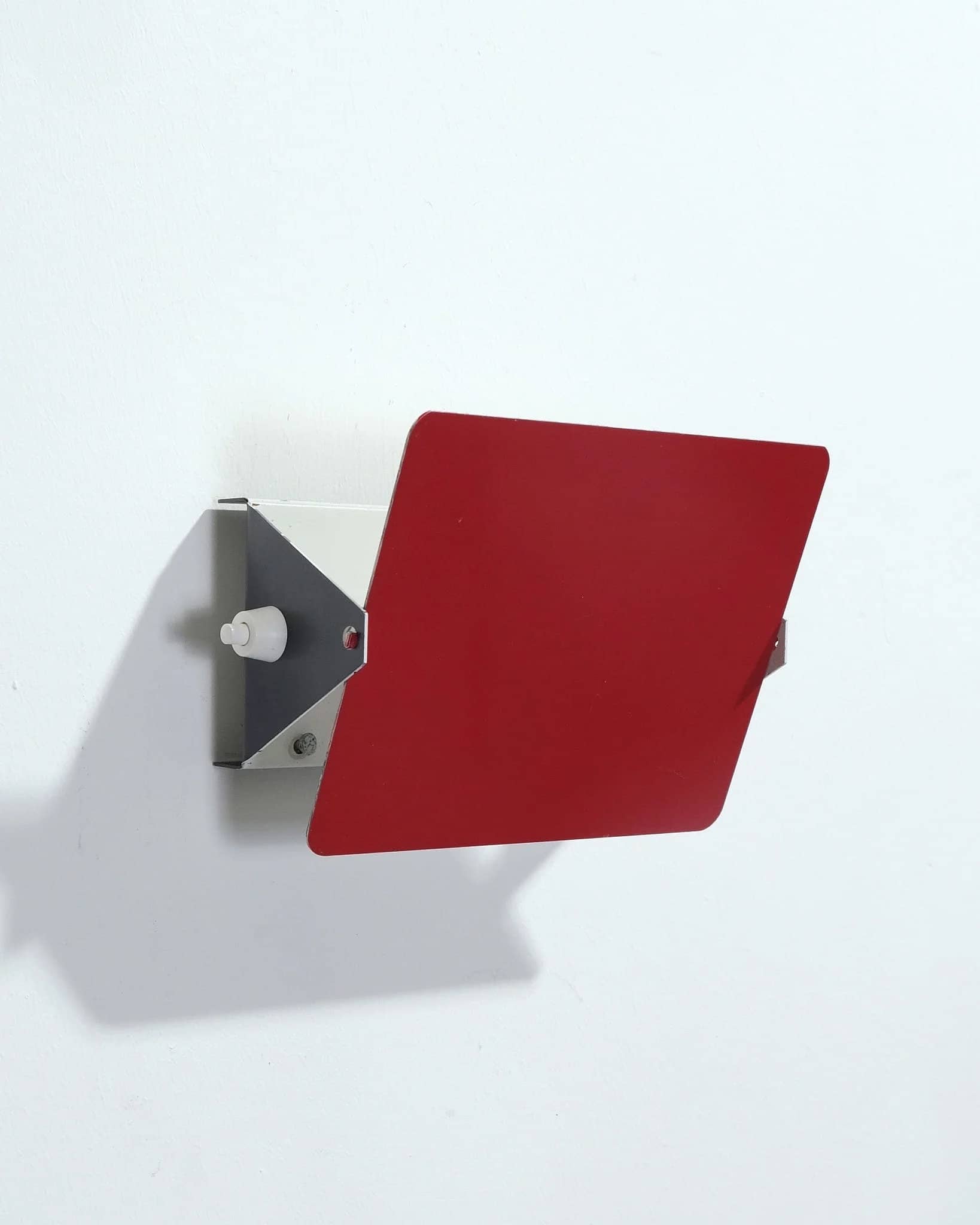 Model CP1 Wall Light - Red