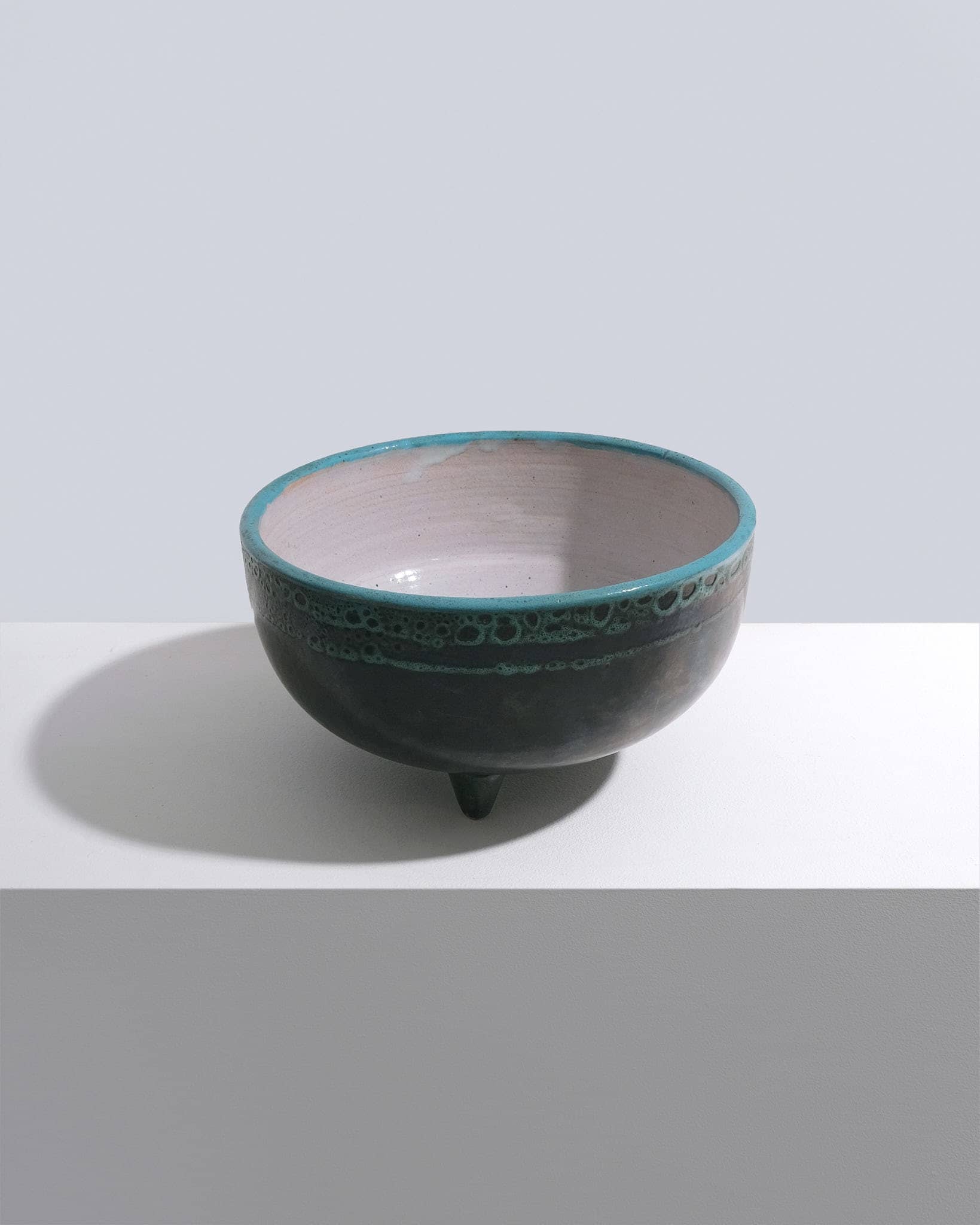 Ceramic Tripod Table Lamp