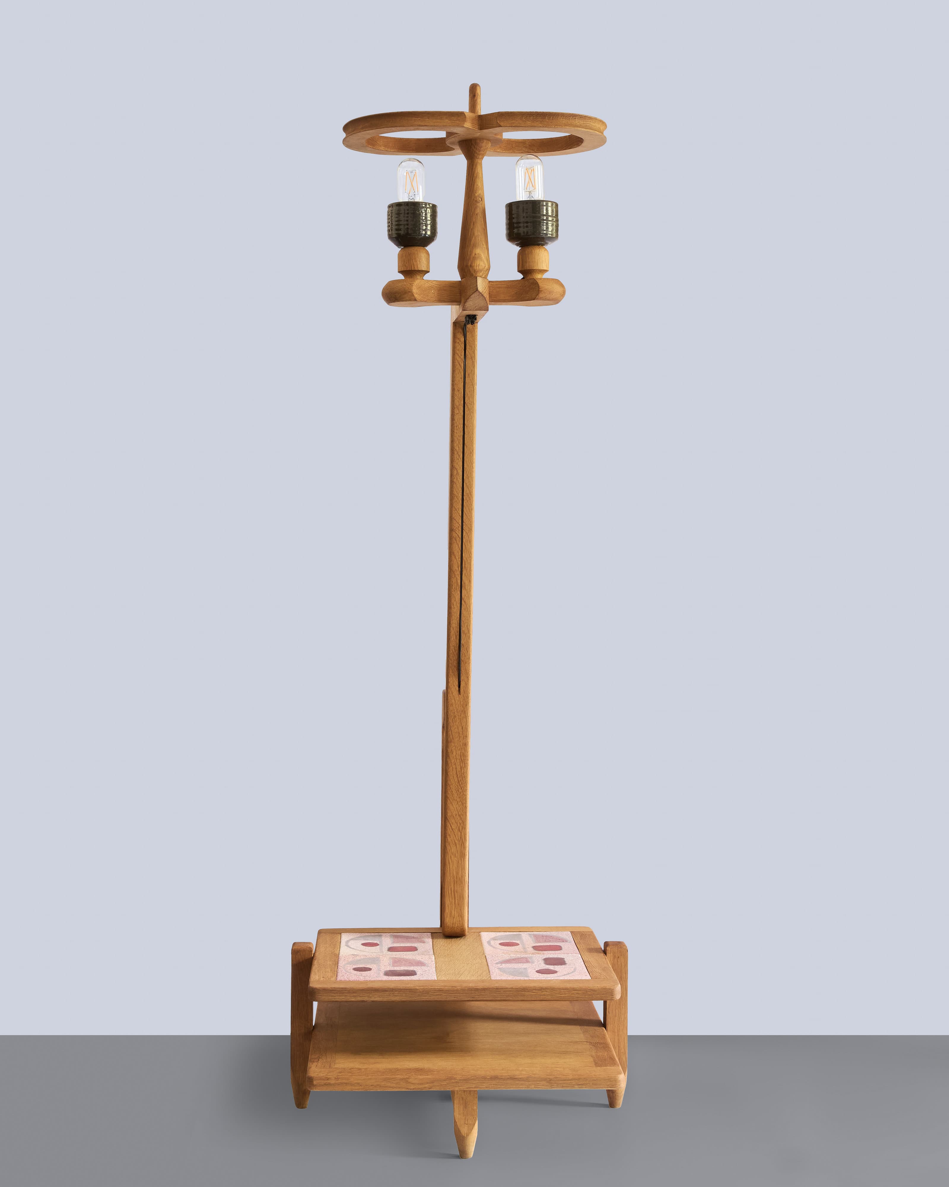 Floor Lamp With Low Tiled Shelves