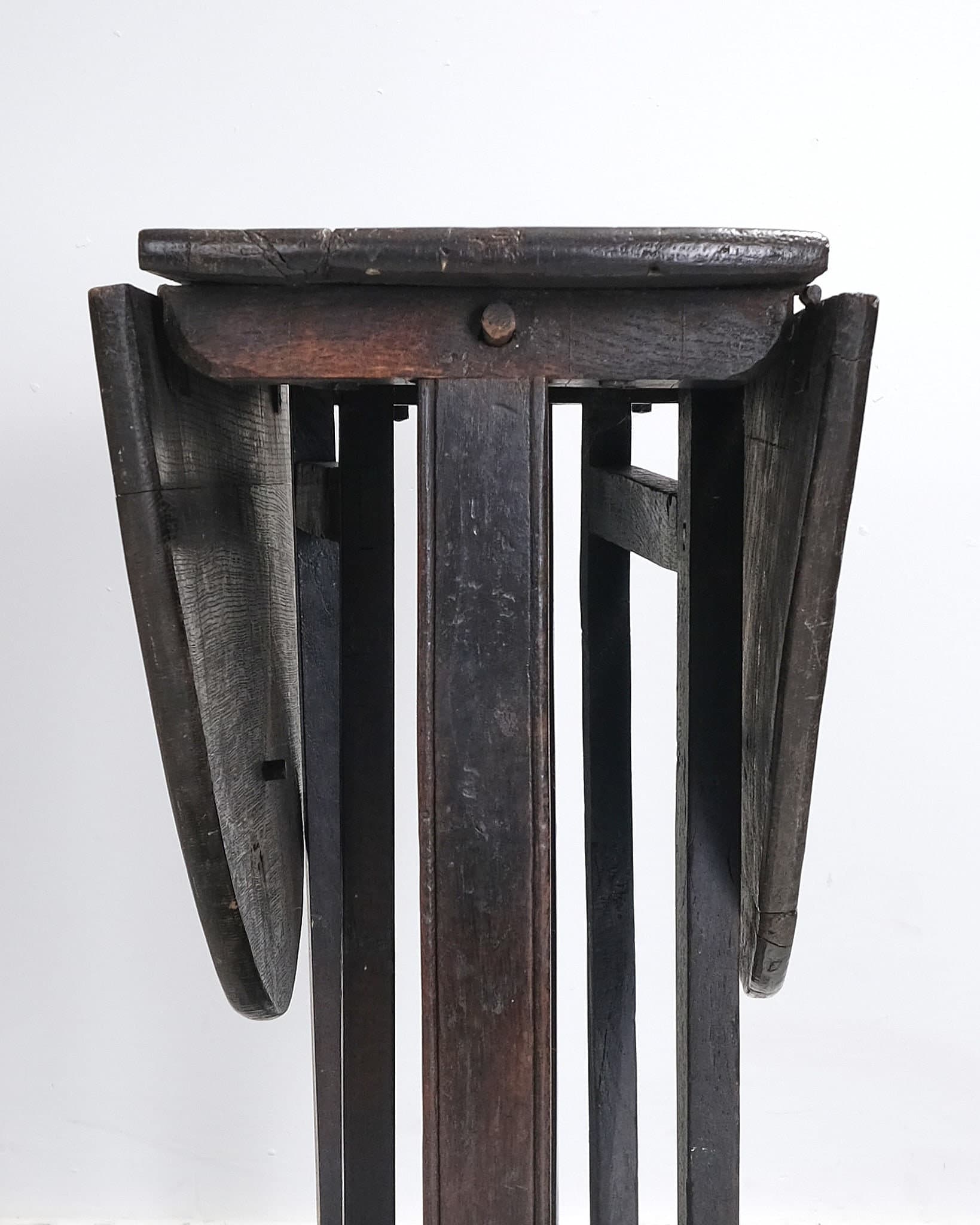 Oval Drop Leaf Table
