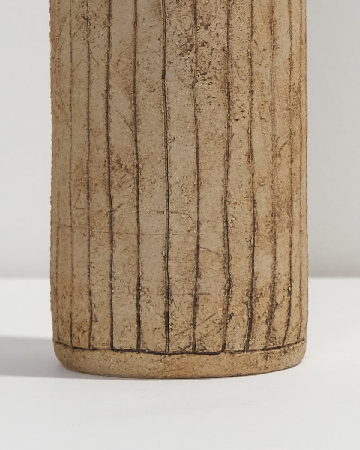 Tall Sgraffito Vase (Light Vertical)