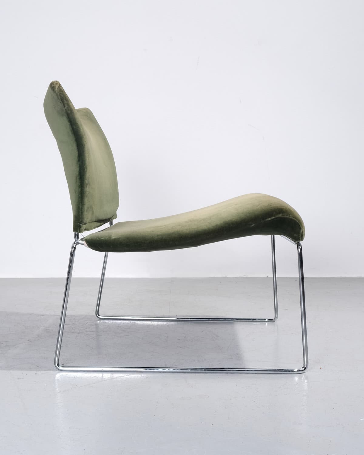 Saghi Lounge Chair