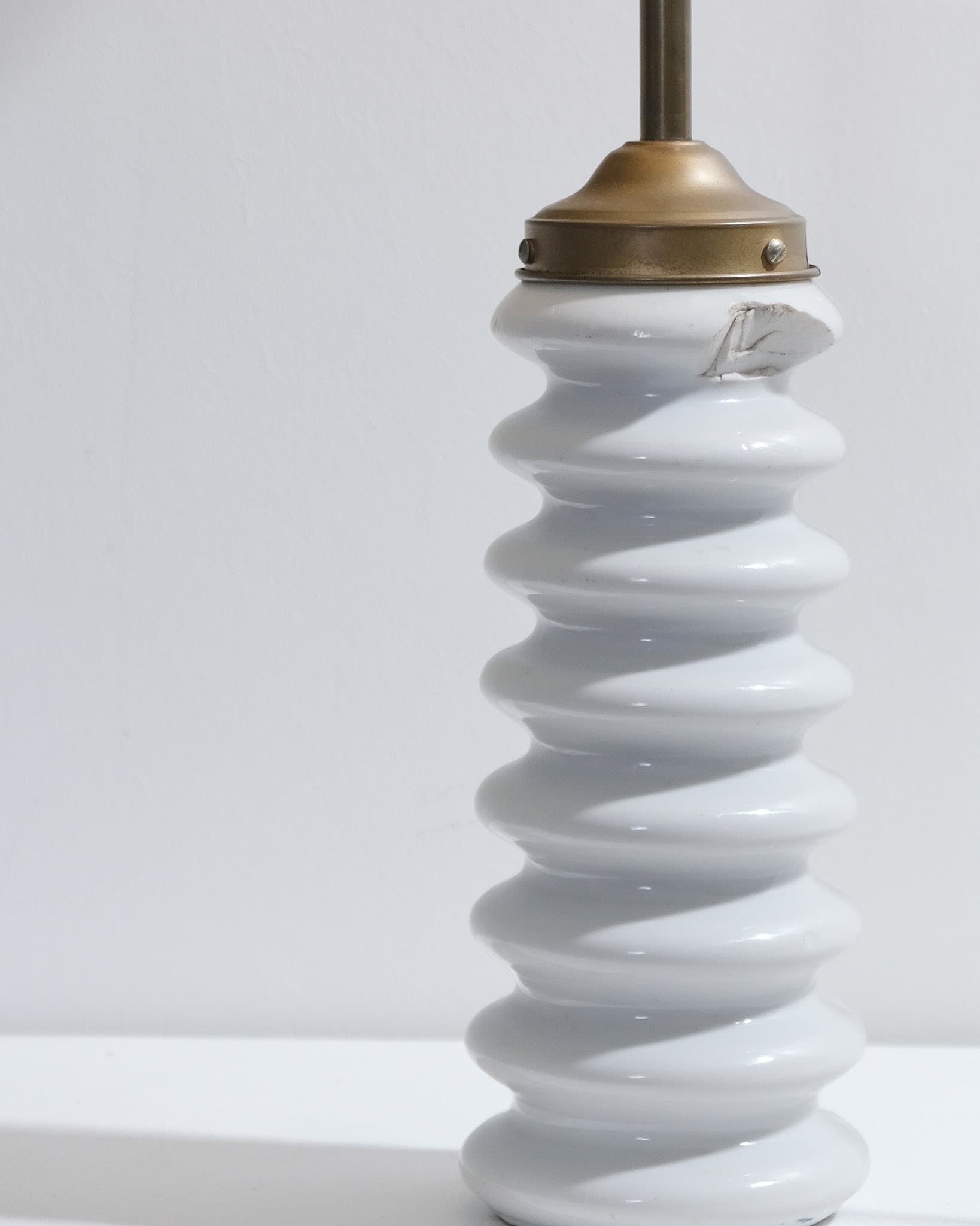 Ribbed Table Lamp
