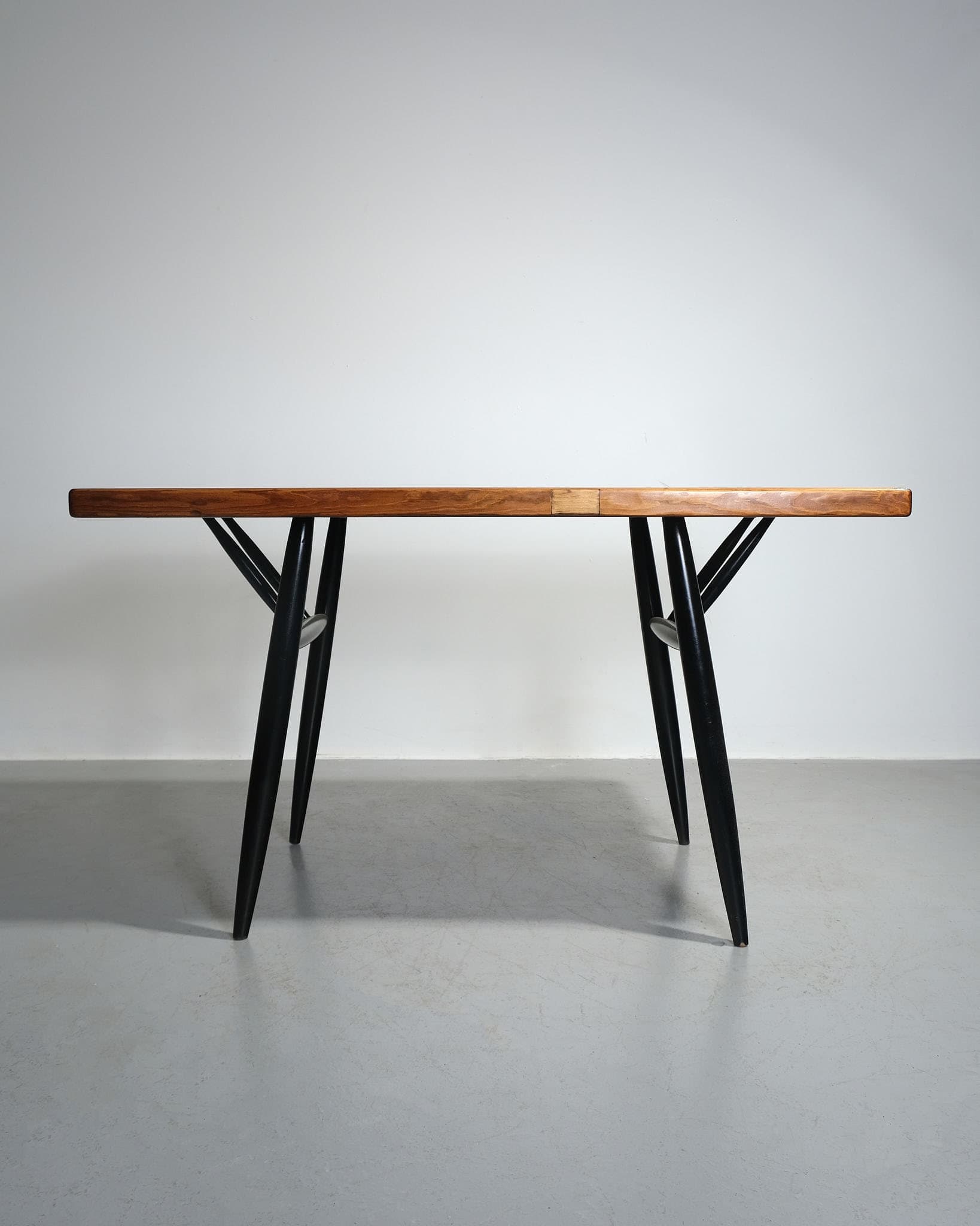 Pirkka Dining Table