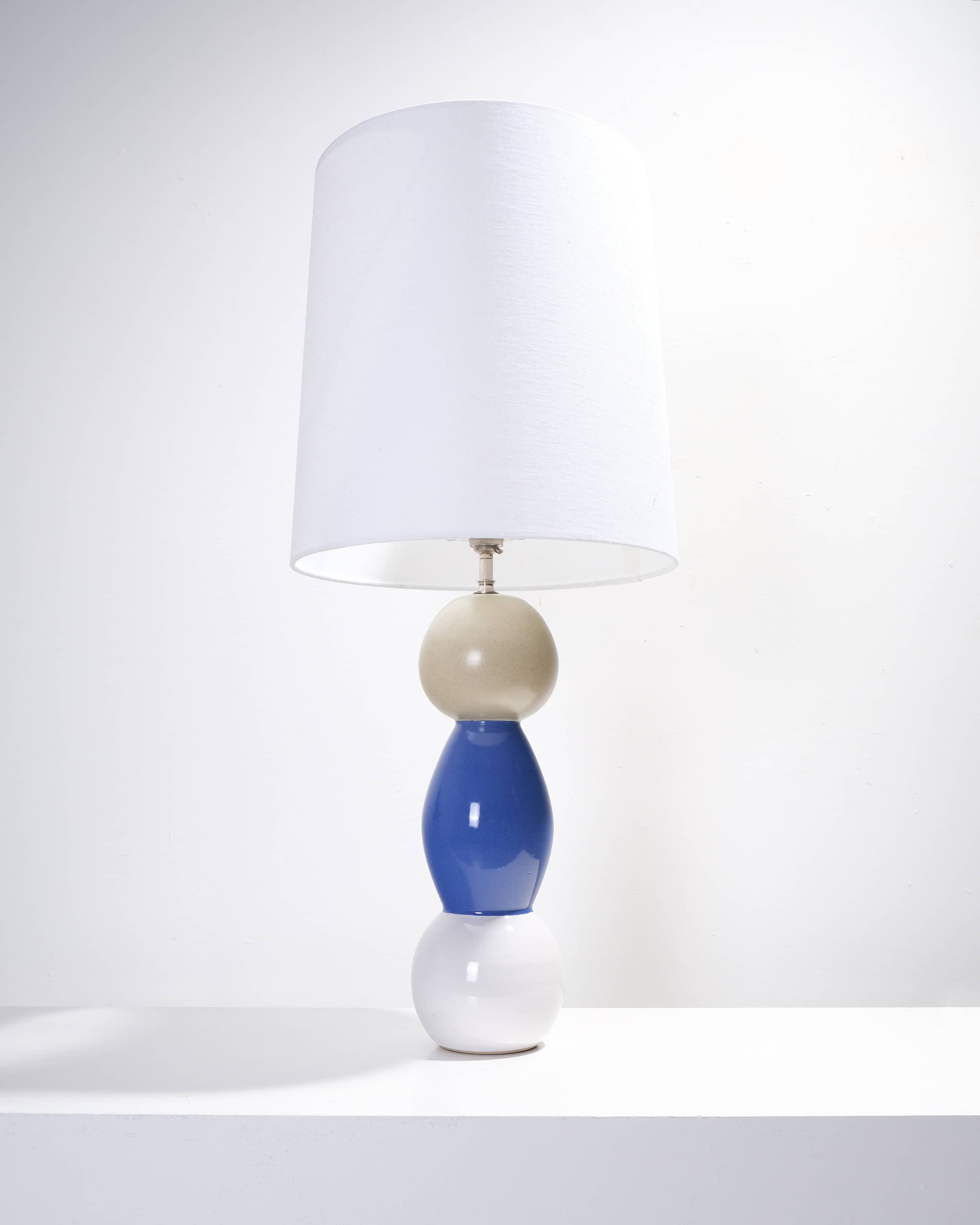 Castanet Lamp Base