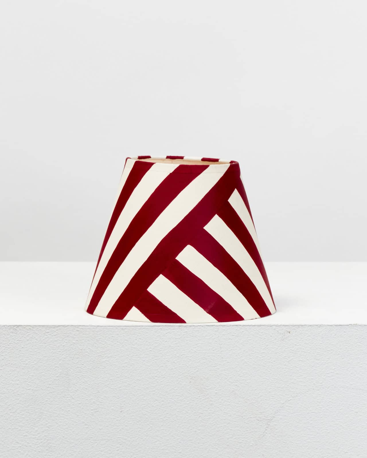 Small Beach Hut - Rouge Carmin