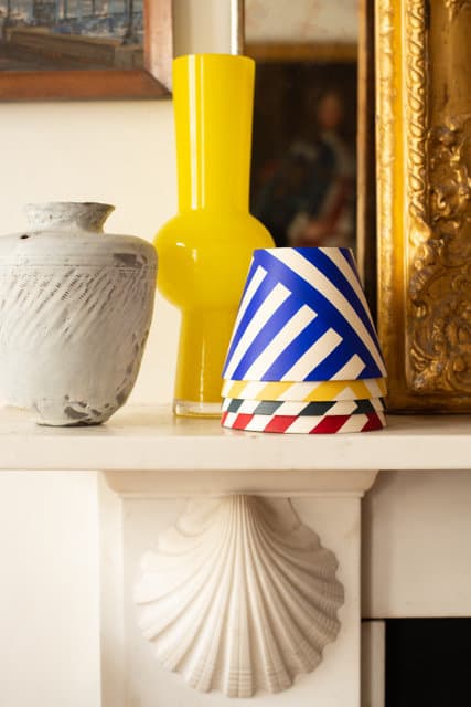 Small Beach Hut - Easy Klein (Royal Blue)