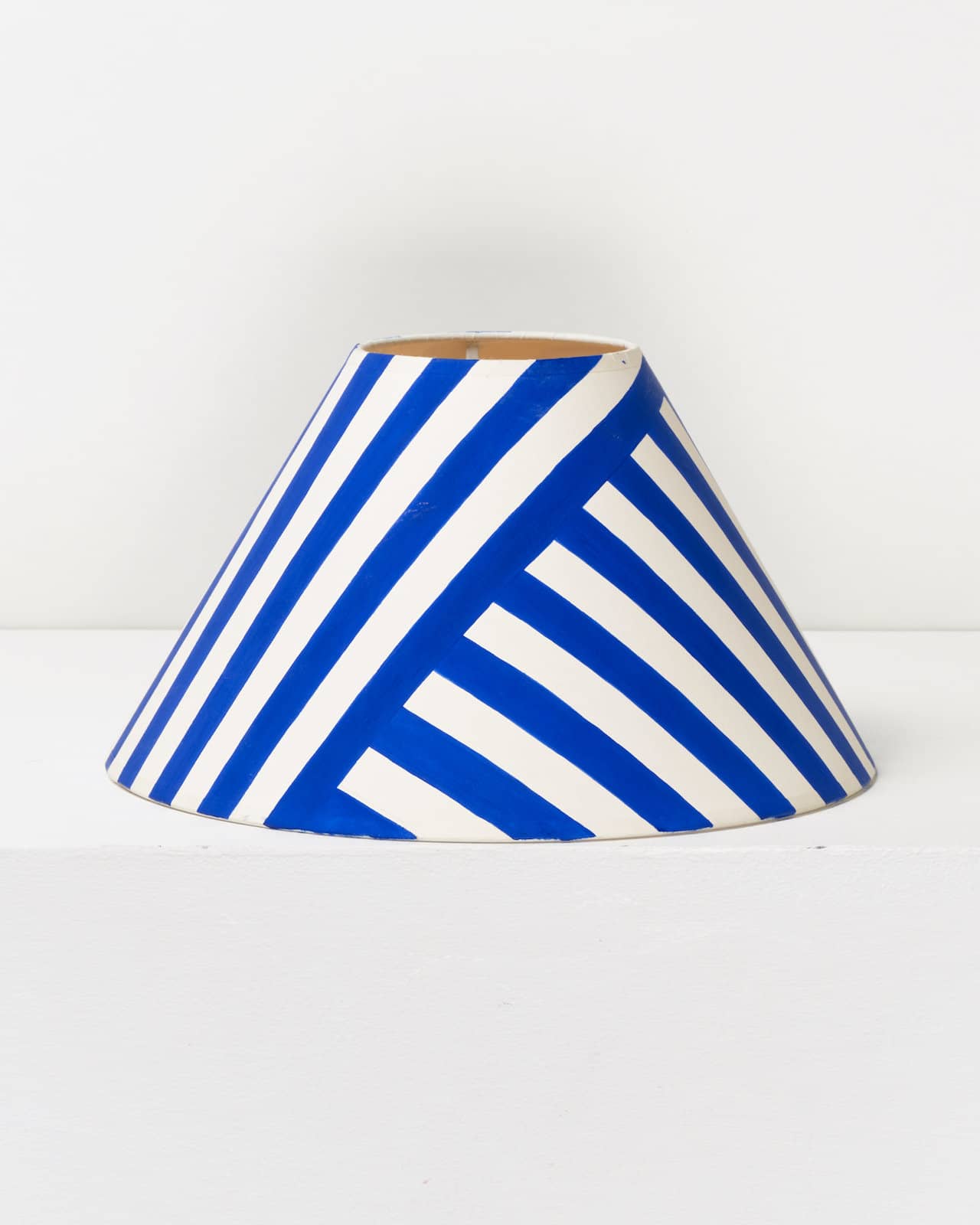 Large Beach Hut - Easy Klein (Royal Blue)