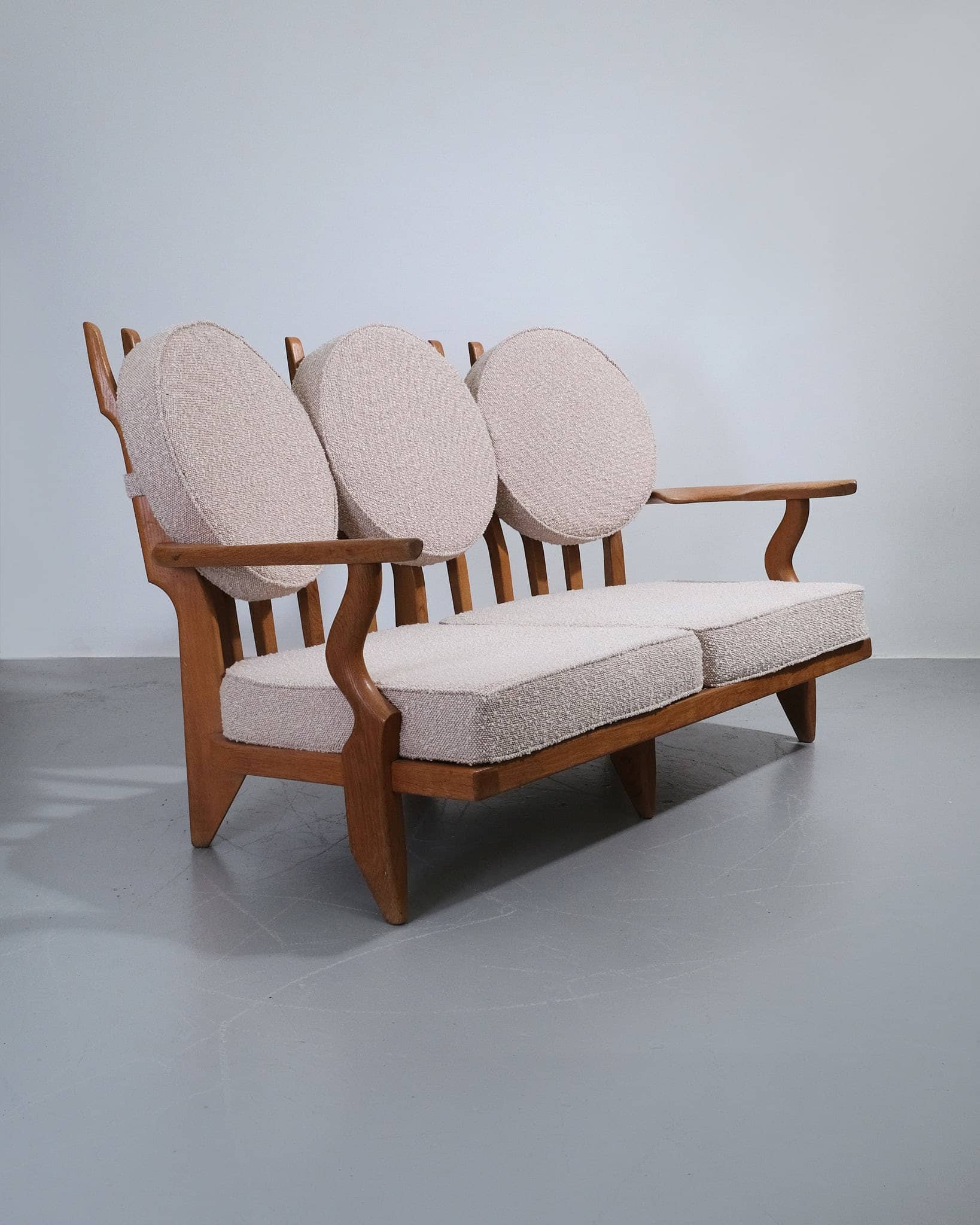 Sculptural Sofa With Slatted Backrest