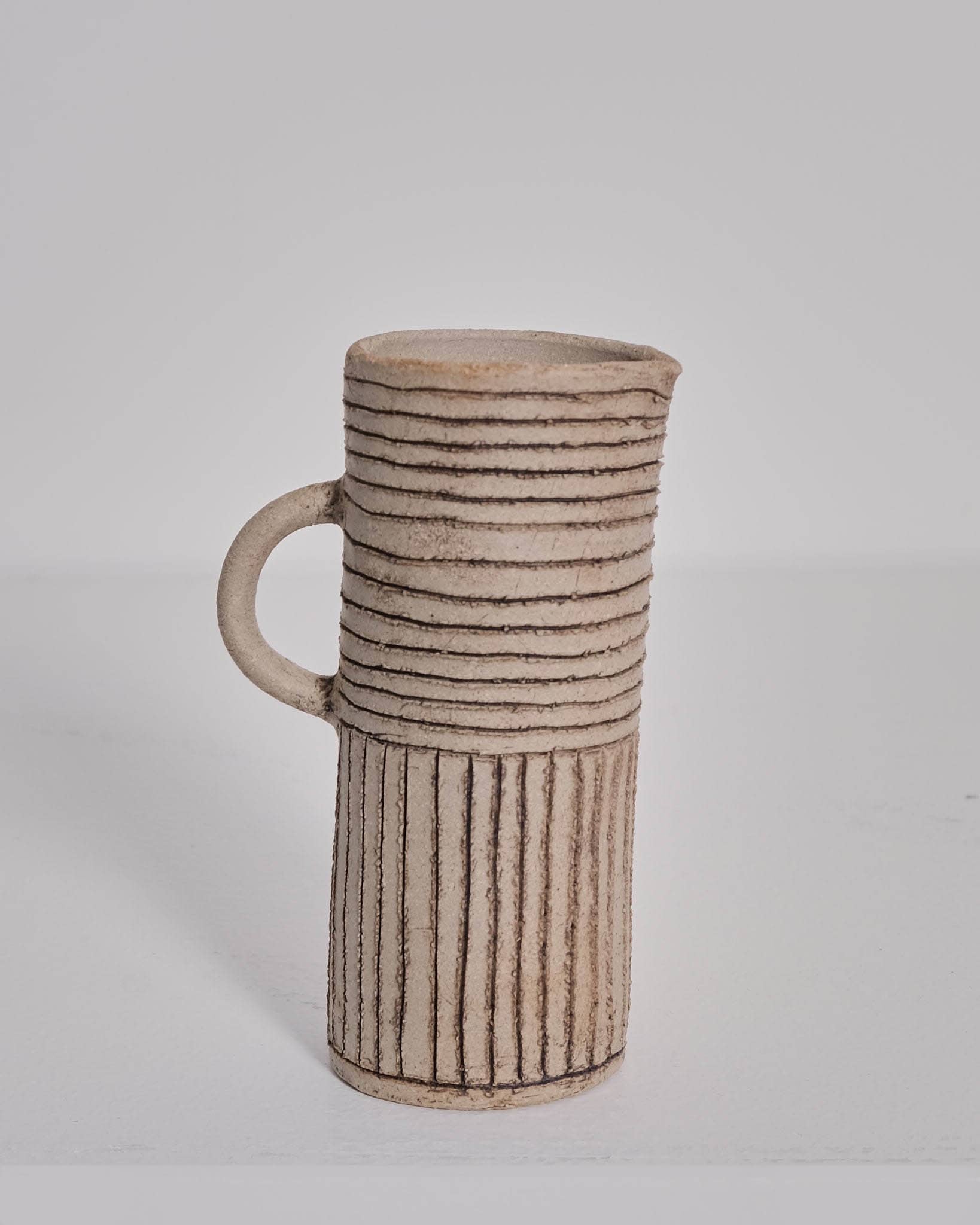 Small Jug (light criss cross)