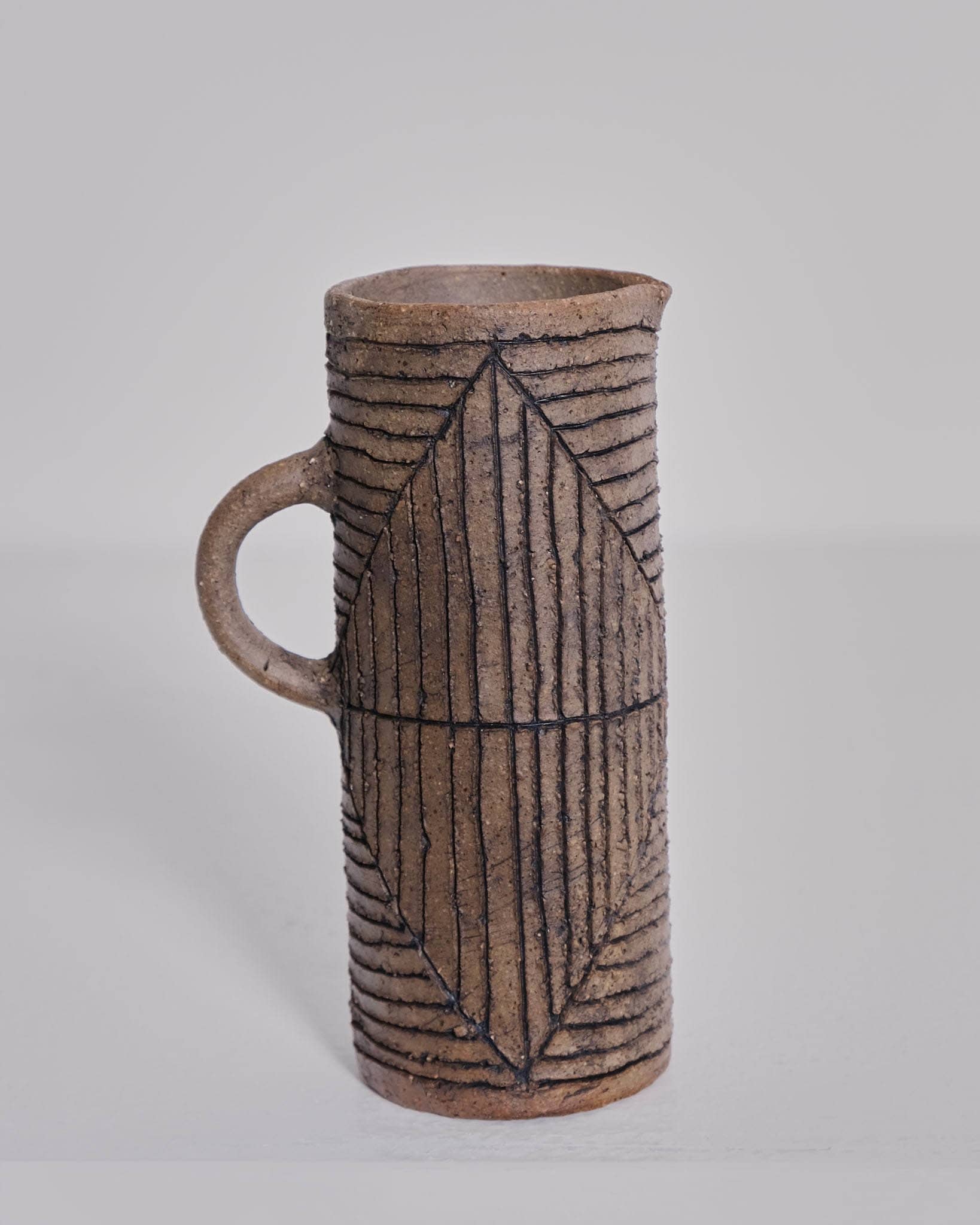 Small Jug (dark diamond)