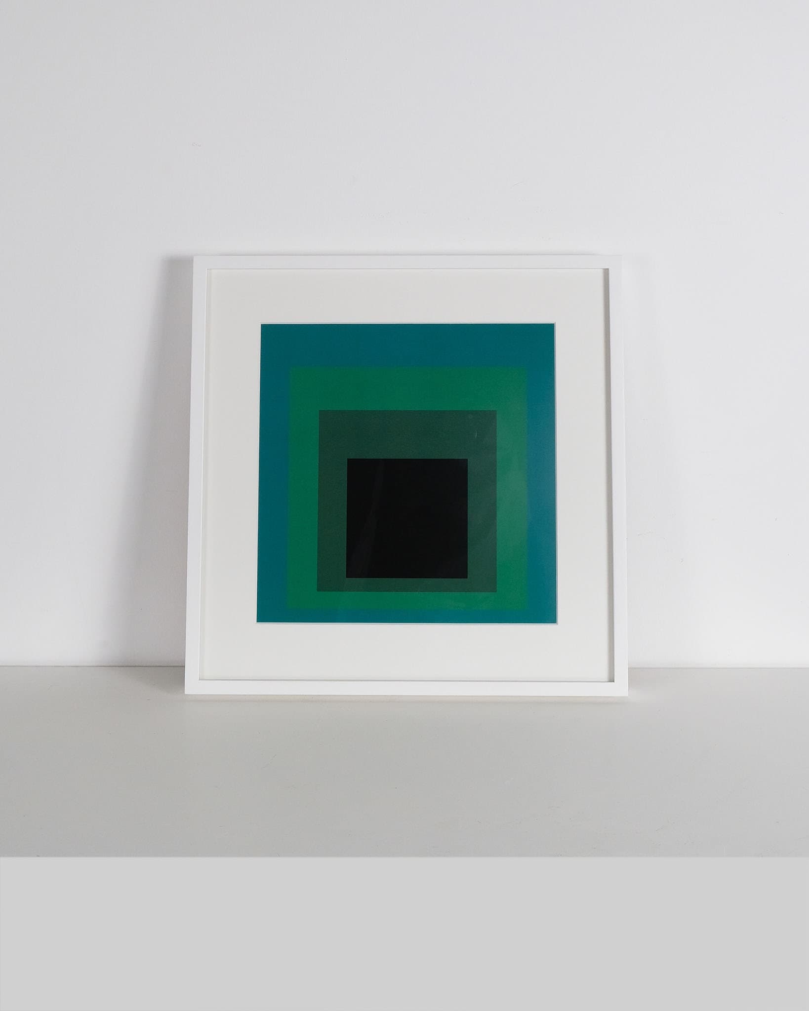 Homage to the Square - Green