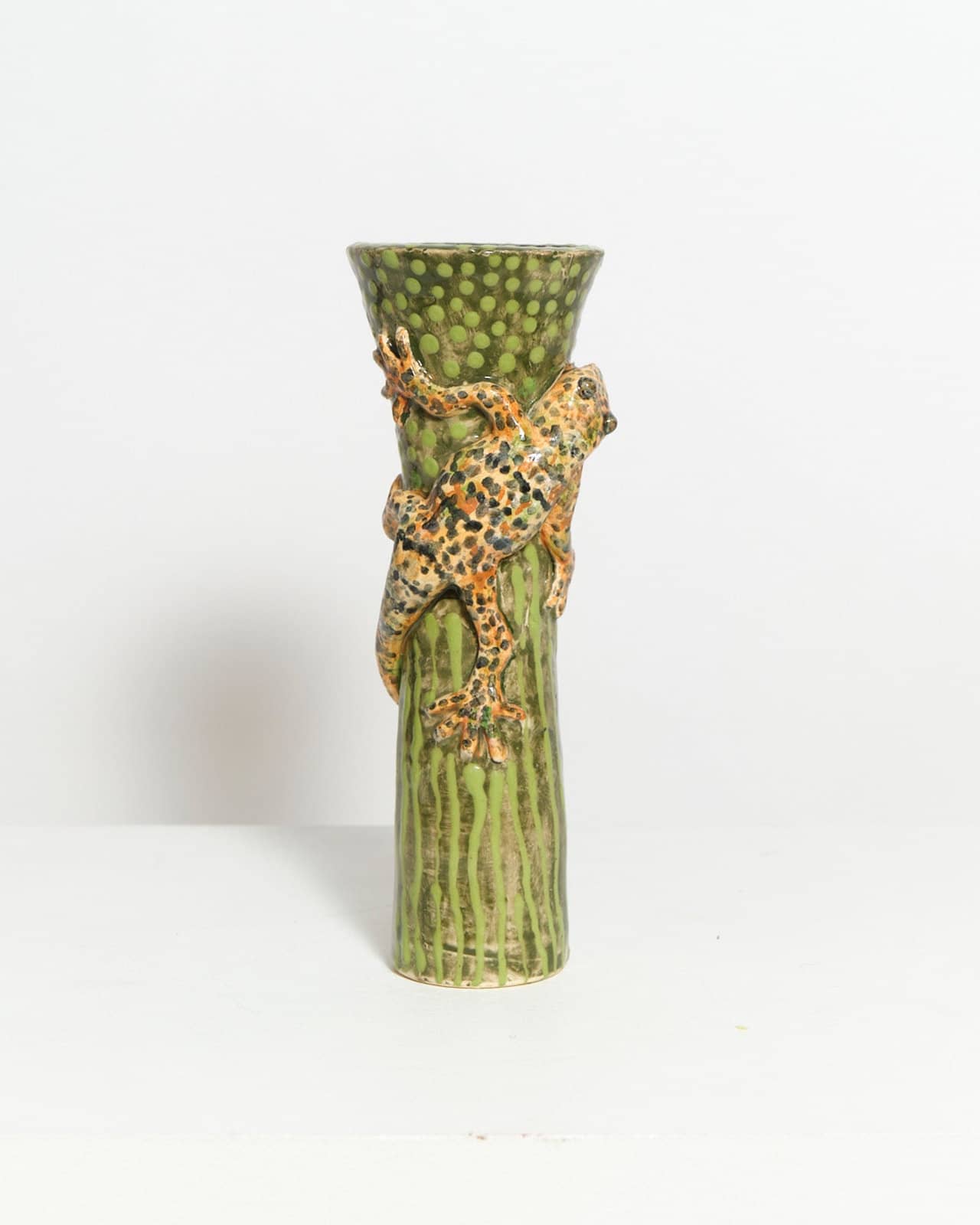 Brook's Gecko Vase