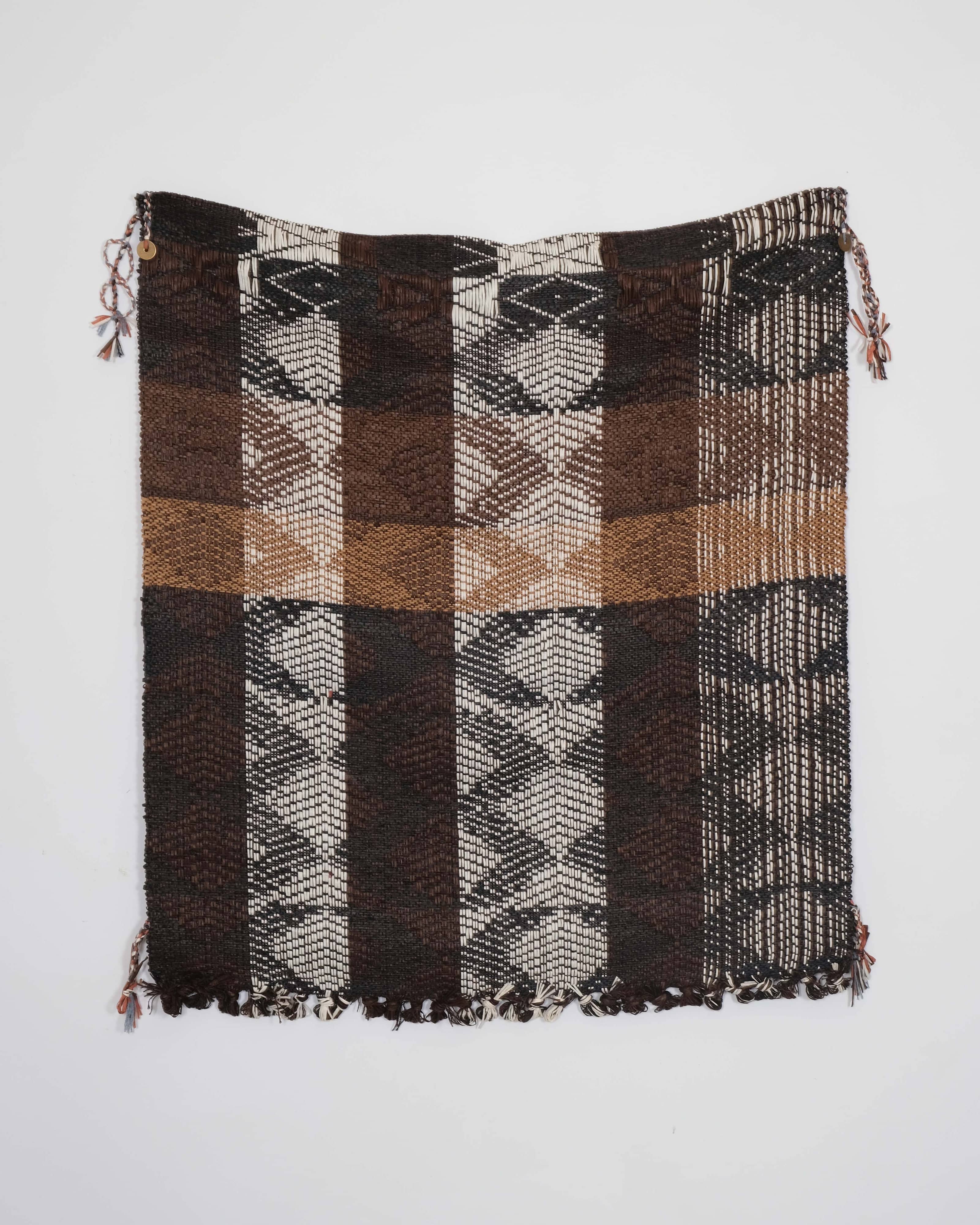 Da Capo II (black, brown, white)