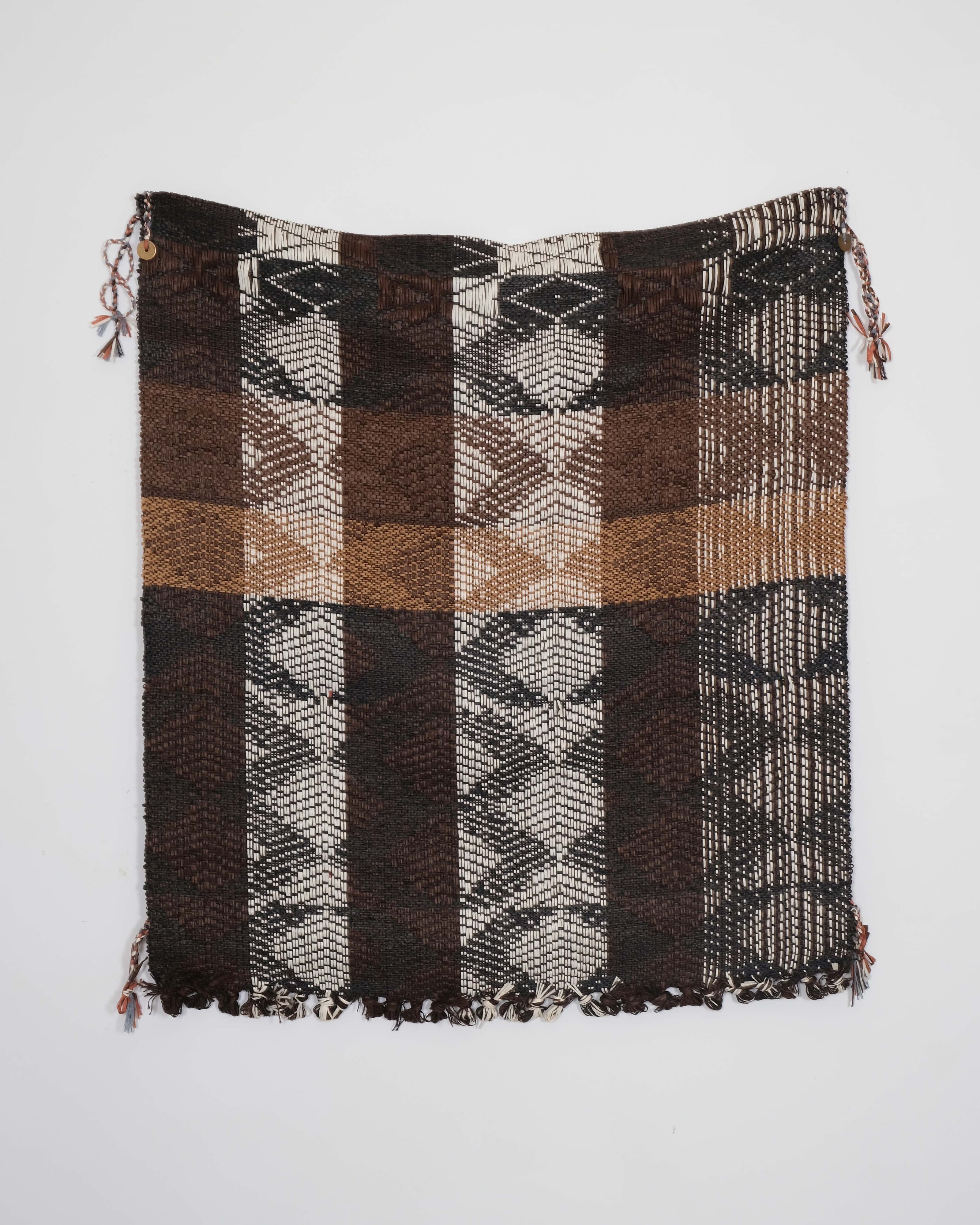 Da Capo II (black, brown, white)
