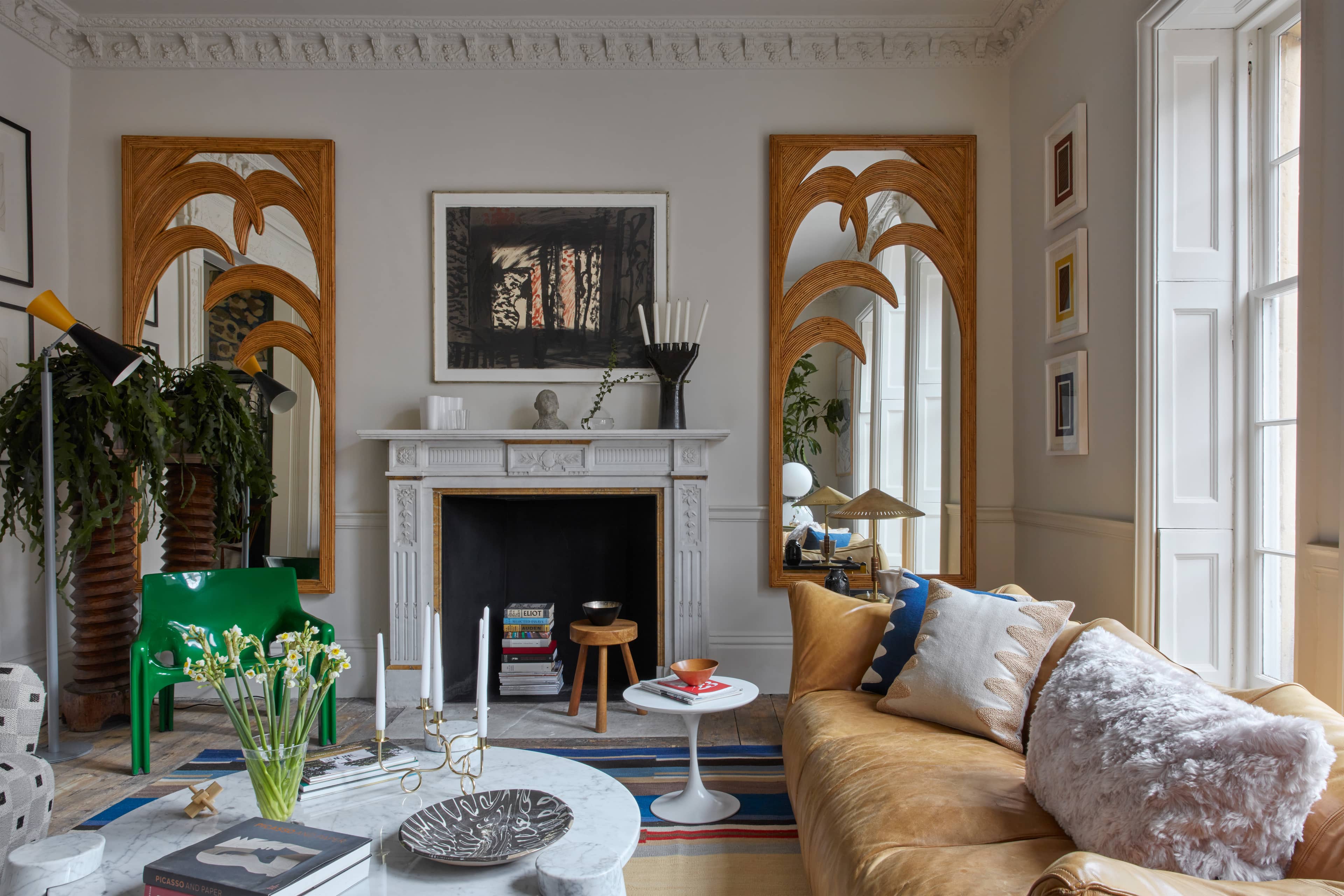 Spaces To Lounge, 8 Holland Street Townhouse — photograph 2